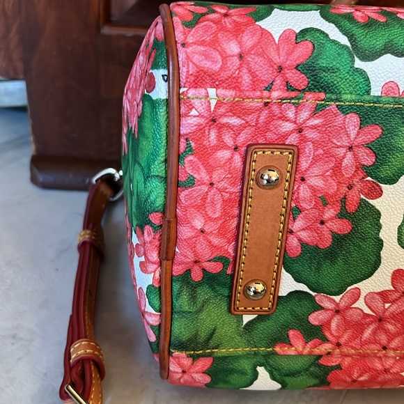 Dooney & Bourke Satchel crossbody bag genuine leather geraniums pink/red/gree - Picture 12 of 17